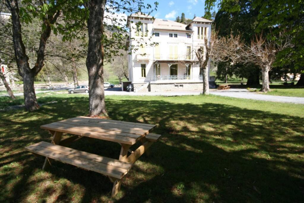 Villa Sequoia 柔基耶 外观 照片